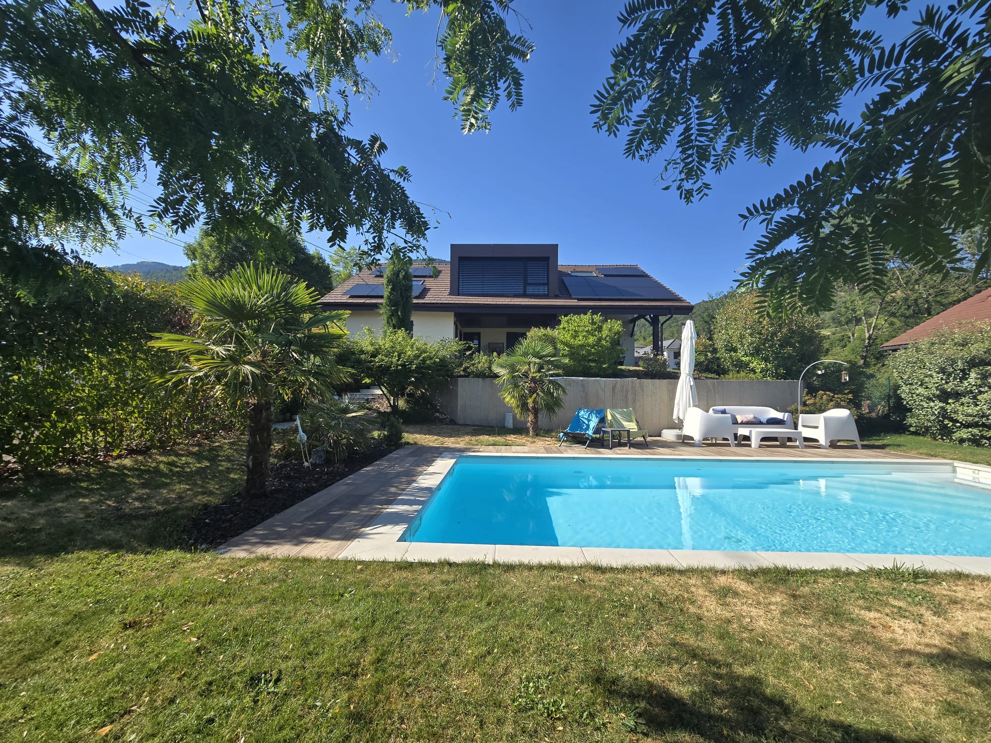 Extérieur piscine